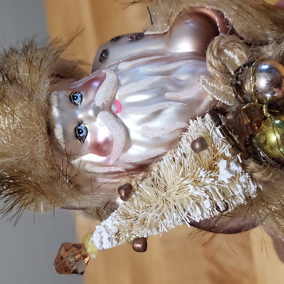 Robert Stanley Saint Nick Santa Clause 7" Ornament - Picture 4 of 8